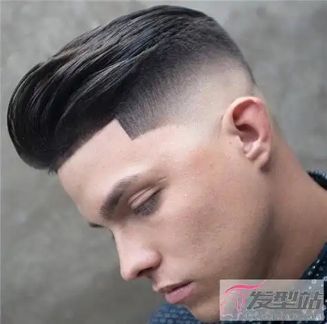 时尚男士莫西干短发 三面剃寸头帅气设计