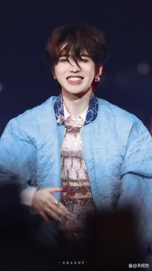 蔡徐坤的新加坡演唱会将于数小时后拉开帷幕.