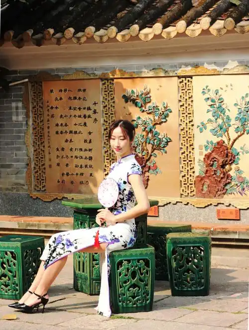 名园林旗袍人像摄影练习