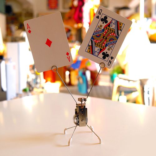 美国kikkerland 奇怪有趣发条玩具 cranky 1580 可攀爬小障碍物