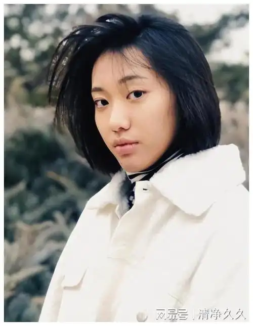 净身出户也要和闫妮离婚的邹伟,如今多年已过,他后不后悔?