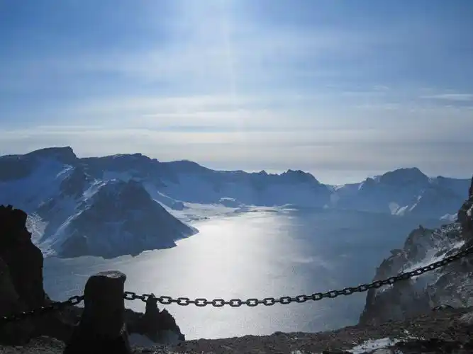 长白山:天池的冷傲矜持,山林的深邃明丽,朝晖夕阴的明暗浅淡