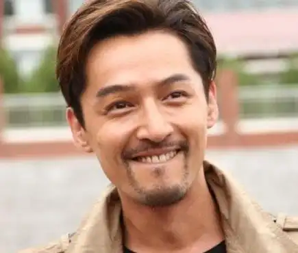 胡歌,中国内地男演员,歌手,制片人.