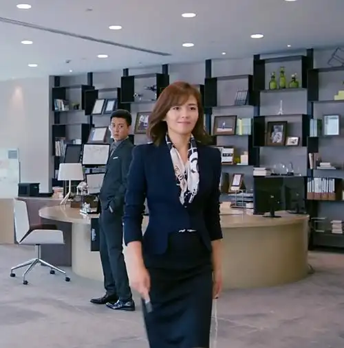 欢乐颂新款安迪刘涛同款气质西装女外套三件套ol职业工作服套装潮