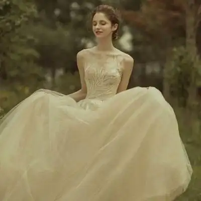 唯美气质欧美婚纱女生头像