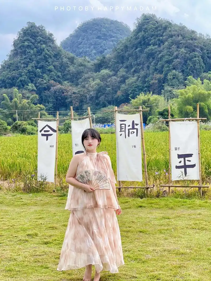 这里是遇龙河边的避世山谷 每个在城市待久了的人 总会对山野多几分