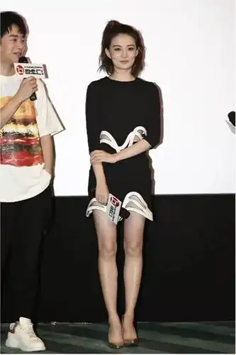 吴莫愁的freestyle我给10086个赞