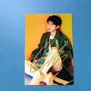 王源亲笔签名