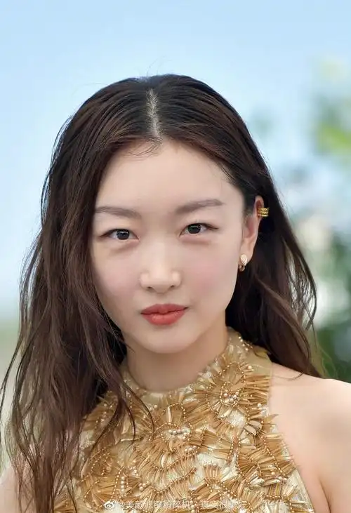 余文乐周冬雨恋情(余文乐周冬雨真的在一起了吗) - oto联盟