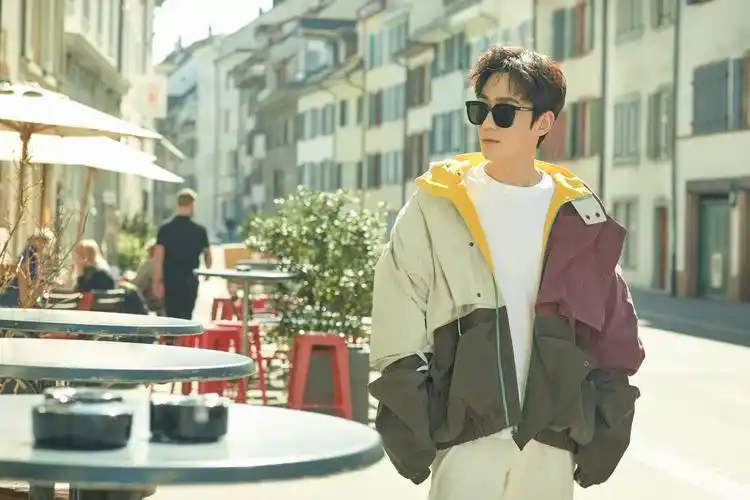 有没有朱一龙的电脑壁纸非粉勿入