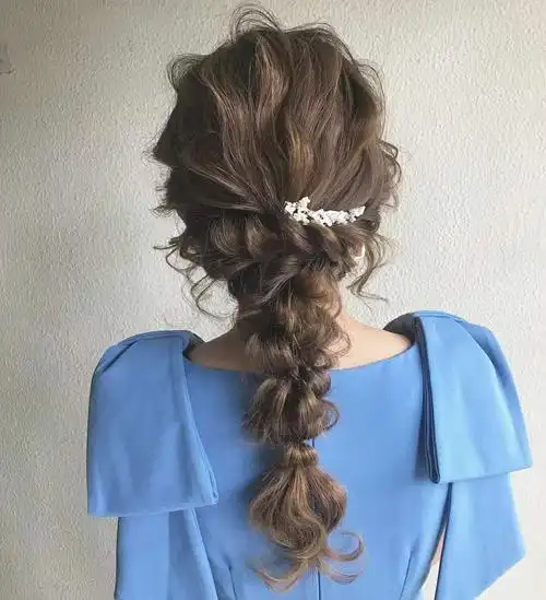 今年流行什么编发12款编扎造型慵懒随性时髦精致很有女人味