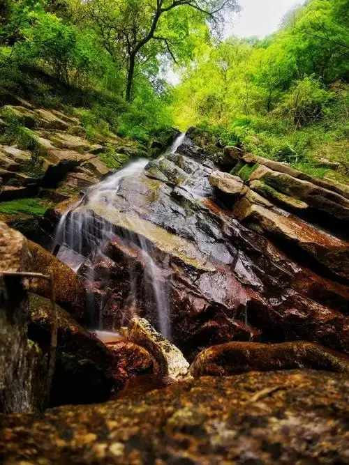 绿水青山美远山远景