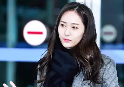 头尖额窄哪种发型梳起来好看 尖头女生适合的发型有眉目了