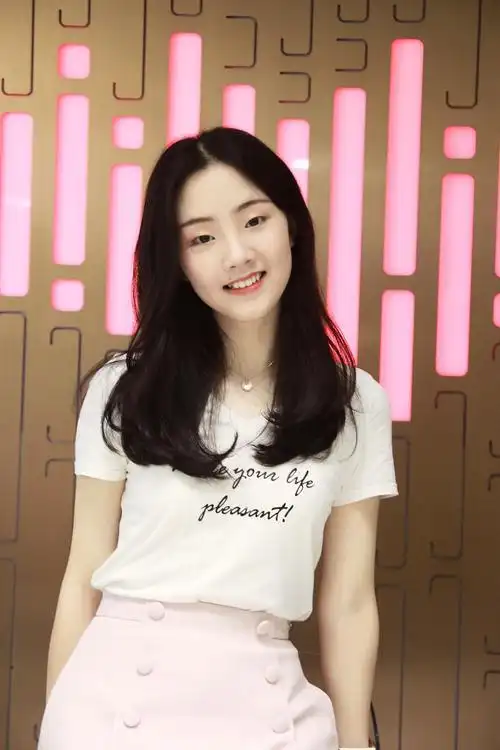 怀抱初心不断努力|中国好声音|郭沁|中国新歌声_新浪新闻