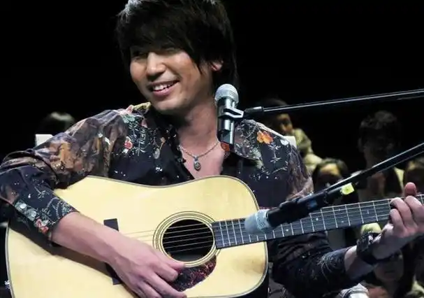 "苏麻喇姑"朱娜,"追婚"穷小子沙宝亮,婚后隐退当家庭主妇