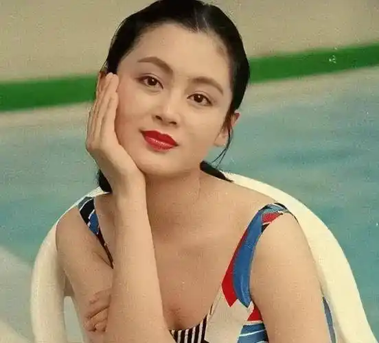 曾是"亚洲第一美女"的陈红,巅峰时期的美貌,几乎无人能及_美人_生活