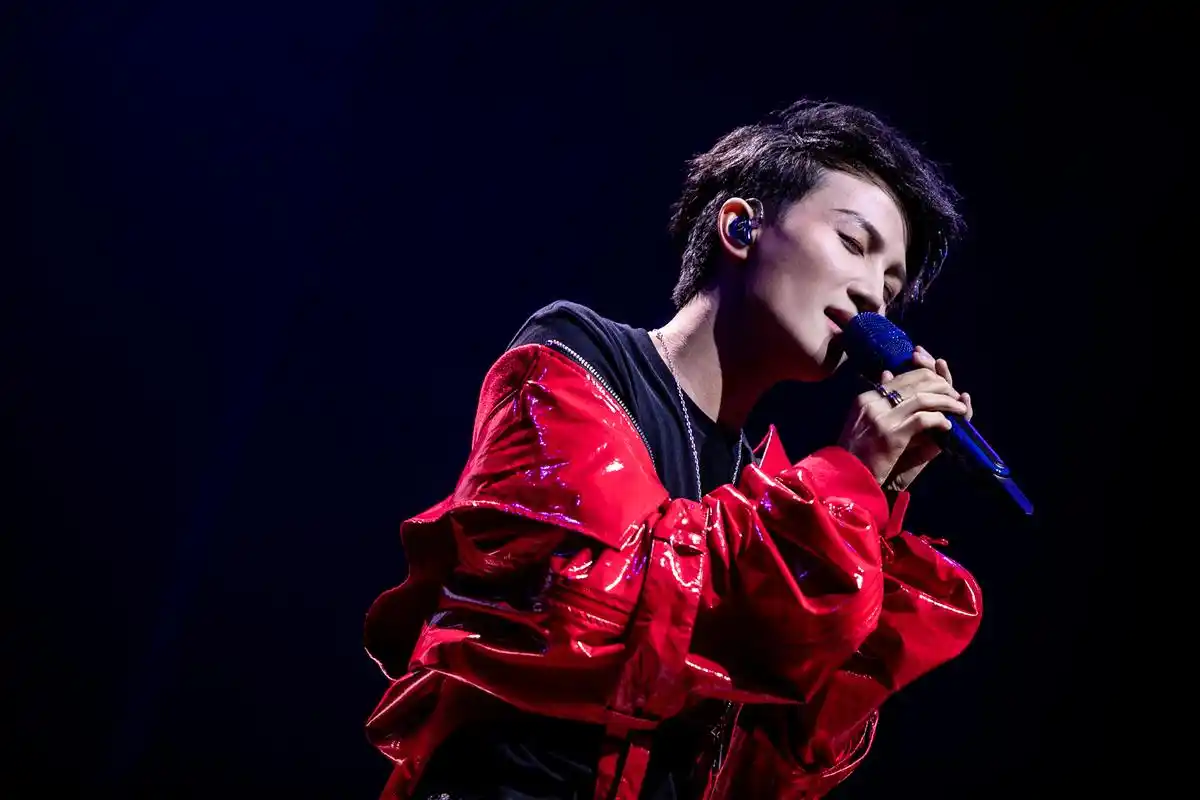 周深"深空间"巡演深圳开唱 杭州站即将举行