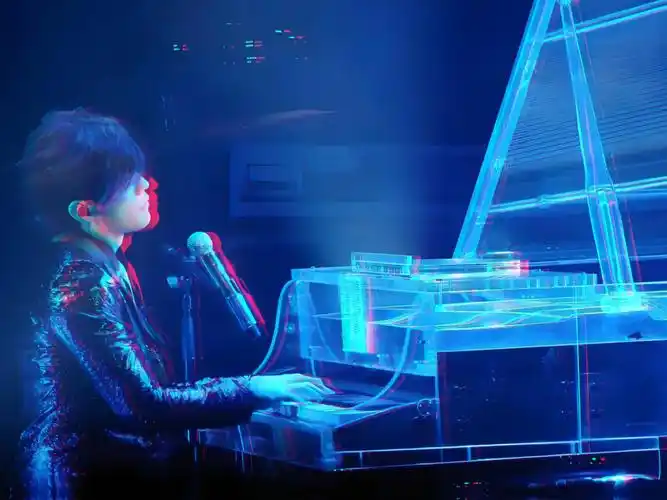 水晶钢琴 西装紫毛伦 蒲公英的约定=梦中王子