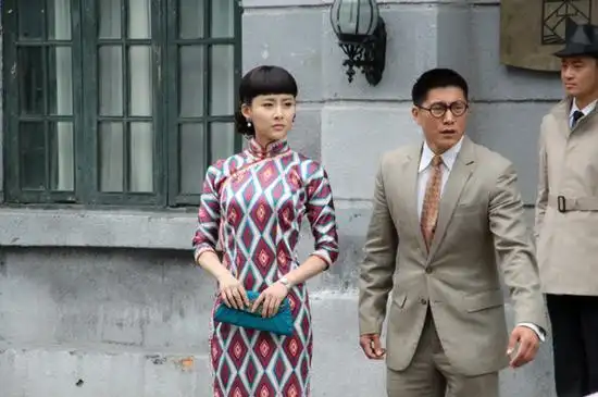 劫中劫热播贾青首尝谍战戏一枝独秀