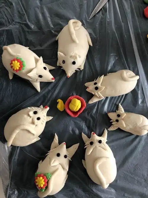 传承面花手艺 喜迎鼠年到来