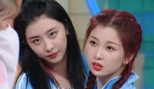 许佳琪大胆说出"讨厌鞠婧祎的三个地方",粉丝:我没听错吧?