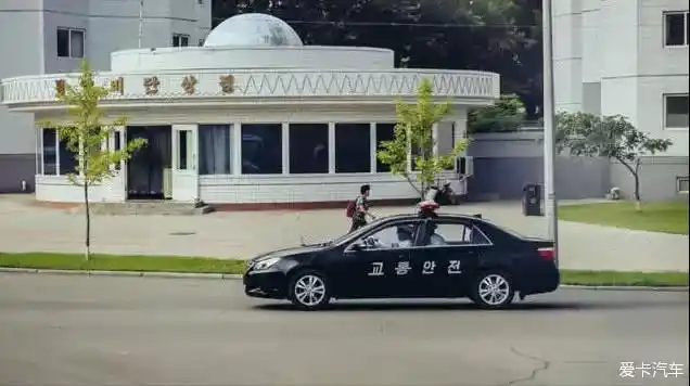 朝鲜警车