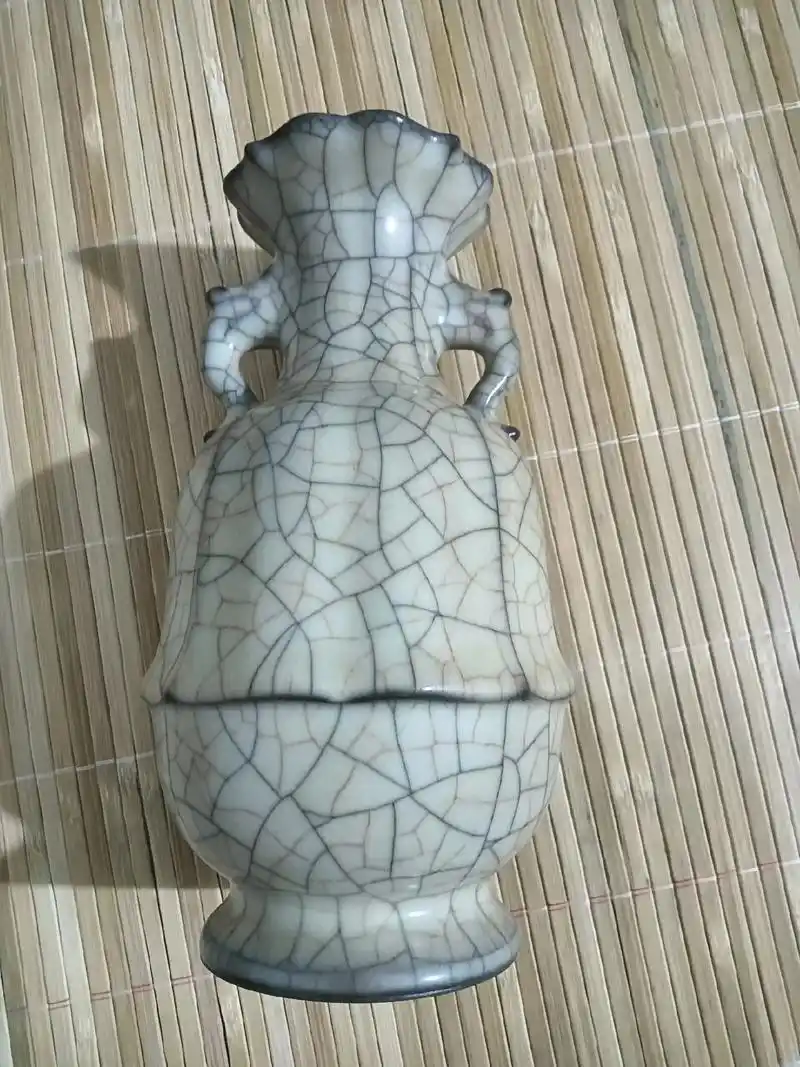 南宋修内司官窑,有没有喜欢的啊? - 抖音