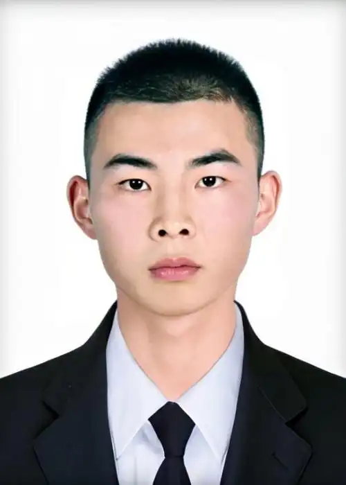 陈钊退伍大学生奔赴救灾一线践行军人使命担当