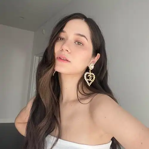 甜曲来袭!violette小v单曲《你是我的幸福》