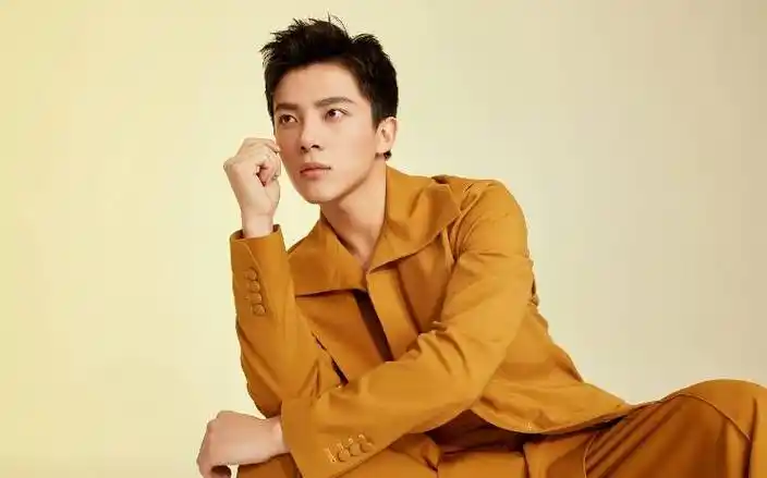 吴俊余经纪人丨内地歌手丨演员