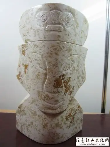 良渚神人纹玉琮