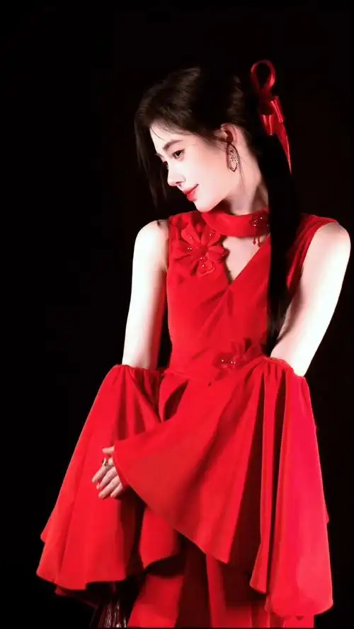 鞠婧祎// 红衣小花絮#鞠婧祎