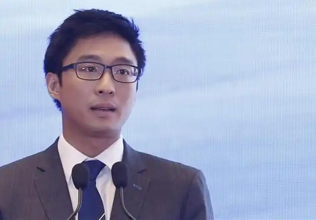 国际章最想嫁的男人霍启山,为何身价超百亿如今依旧单身