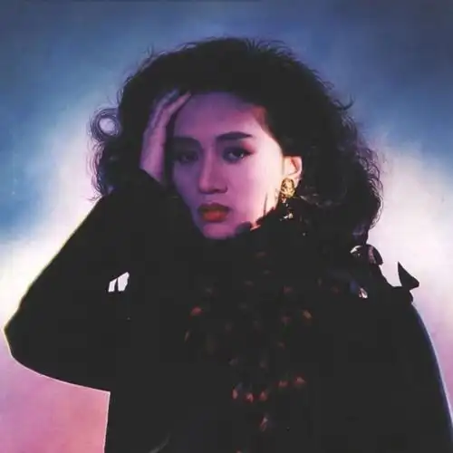 最霸气的女人花演员梅艳芳