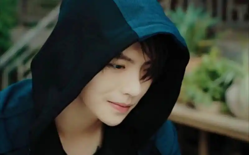 【肖宇梁】你对张起灵的美貌一无所知_哔哩哔哩_bilibili