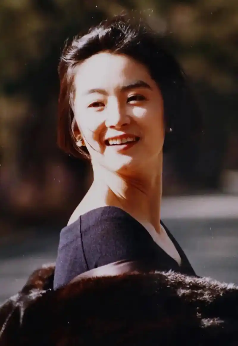 创作灵感 #林青霞 林青霞年轻的照片 - 抖音