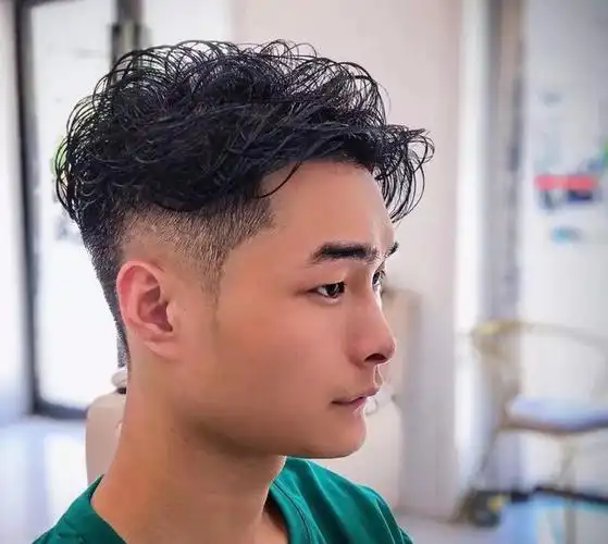 2021流行男发来了,清爽有型真时尚,喜欢就剪同款吧|发型|染发|脸型