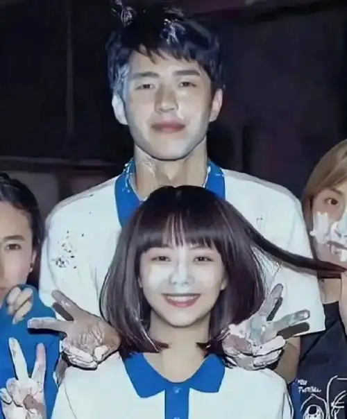 关晓彤得罪蓝台?谭松韵记恨刘昊然?黄子韬徐艺洋官宣