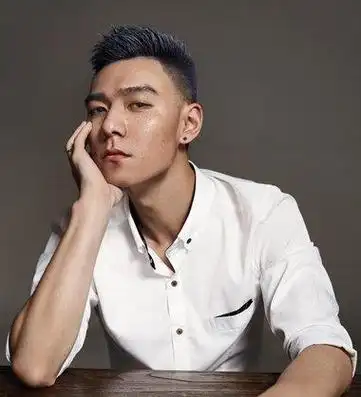 短发型男人头像 男生头像图片大全 -【爱个性】