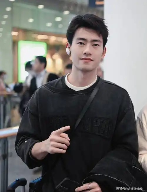 中国体坛最帅10大男运动员,个个高大阳刚,气质甩小鲜肉几条街