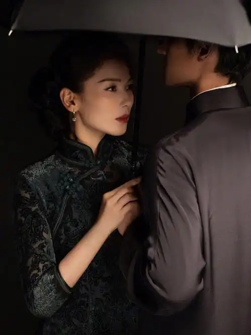 胡歌刘涛实力演绎经典永不消逝的电波