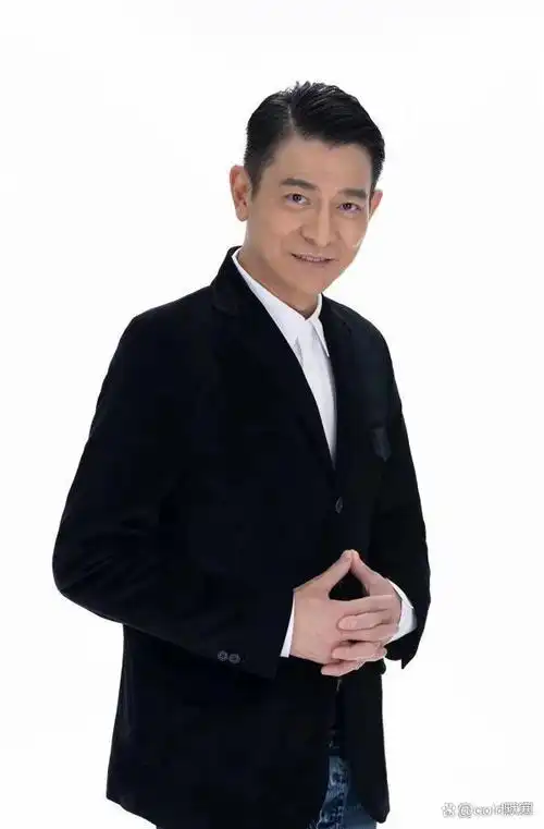 刘德华(andy lau),1961年9月27日出生于中国香港,华语影视男演员,流行