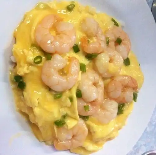 滑蛋虾仁饭