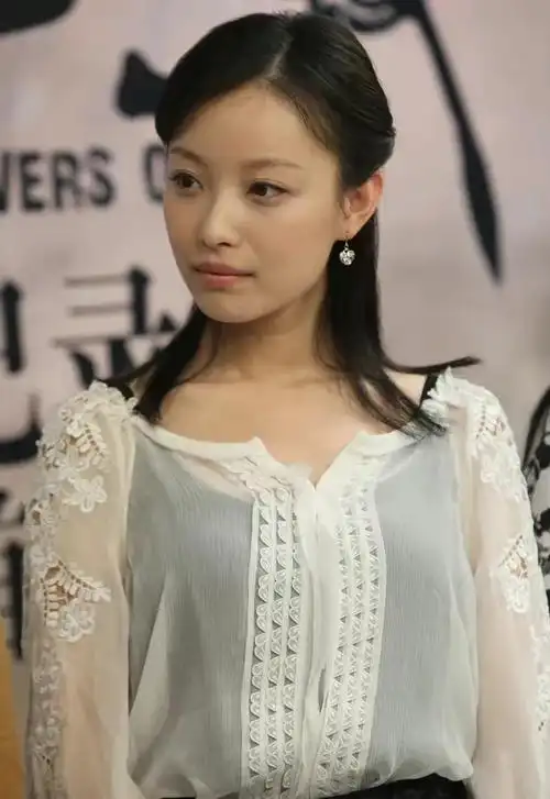 倪妮十年前照片曝光无滤镜无美颜气质清纯靓丽变化真的好大