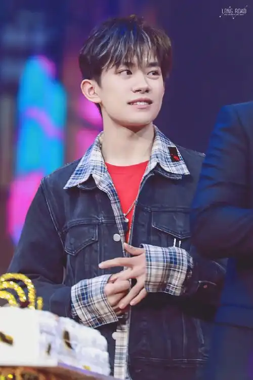 梨涡攻击～@tfboys-易烊千玺#易烊千玺怎么这样##你好易烊千玺,我是