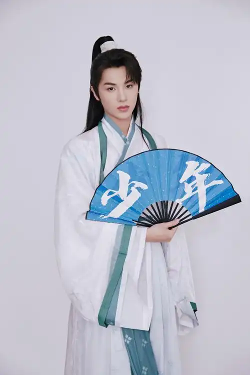 兰花花神小贾今晚见白衣仙气飘飘黄明昊《你好星期六》古风高马尾白衣