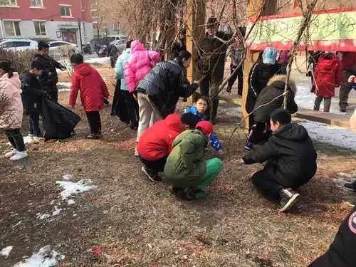 北大营社区开展中小学生假期实践公益活动