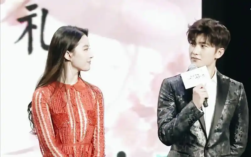 刘亦菲 杨洋-简单爱