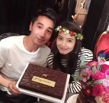 赵又廷迎31岁生日 高圆圆扮花仙子为老公庆生