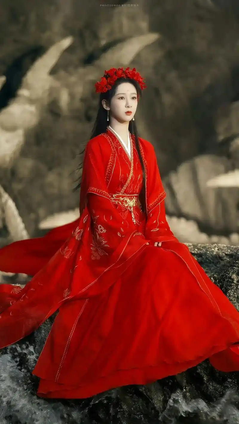 杨紫 #长相思 #红衣古装 #古装女神 #红色系 杨紫小夭 - 抖音